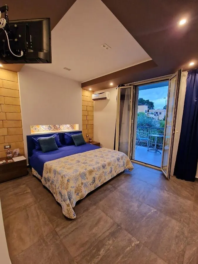Mongibello Palace B&B Mondello 3*,  Italy