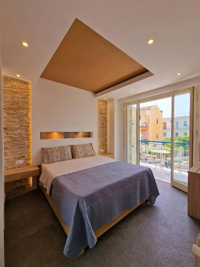 Mongibello Palace B&B Mondello 3*,