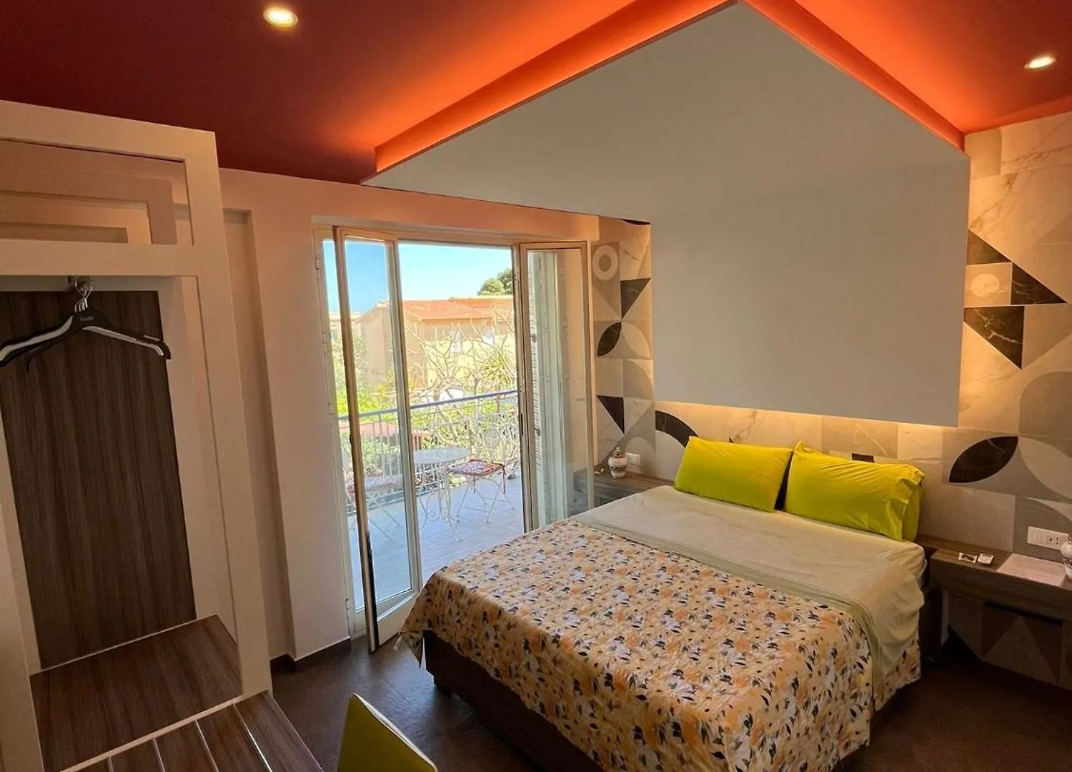 Mongibello Palace B&B Mondello Italy