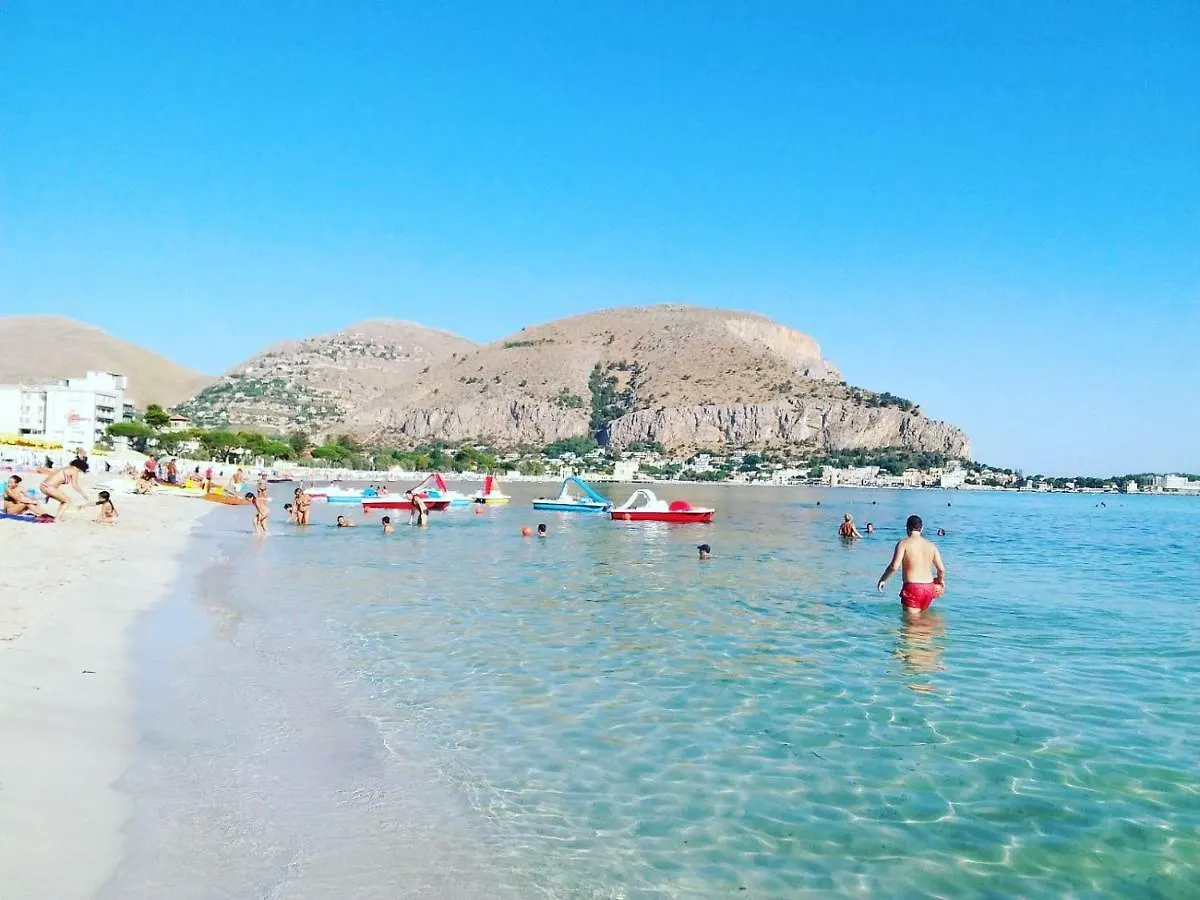 Mongibello Palace B&B Mondello Bed & Breakfast